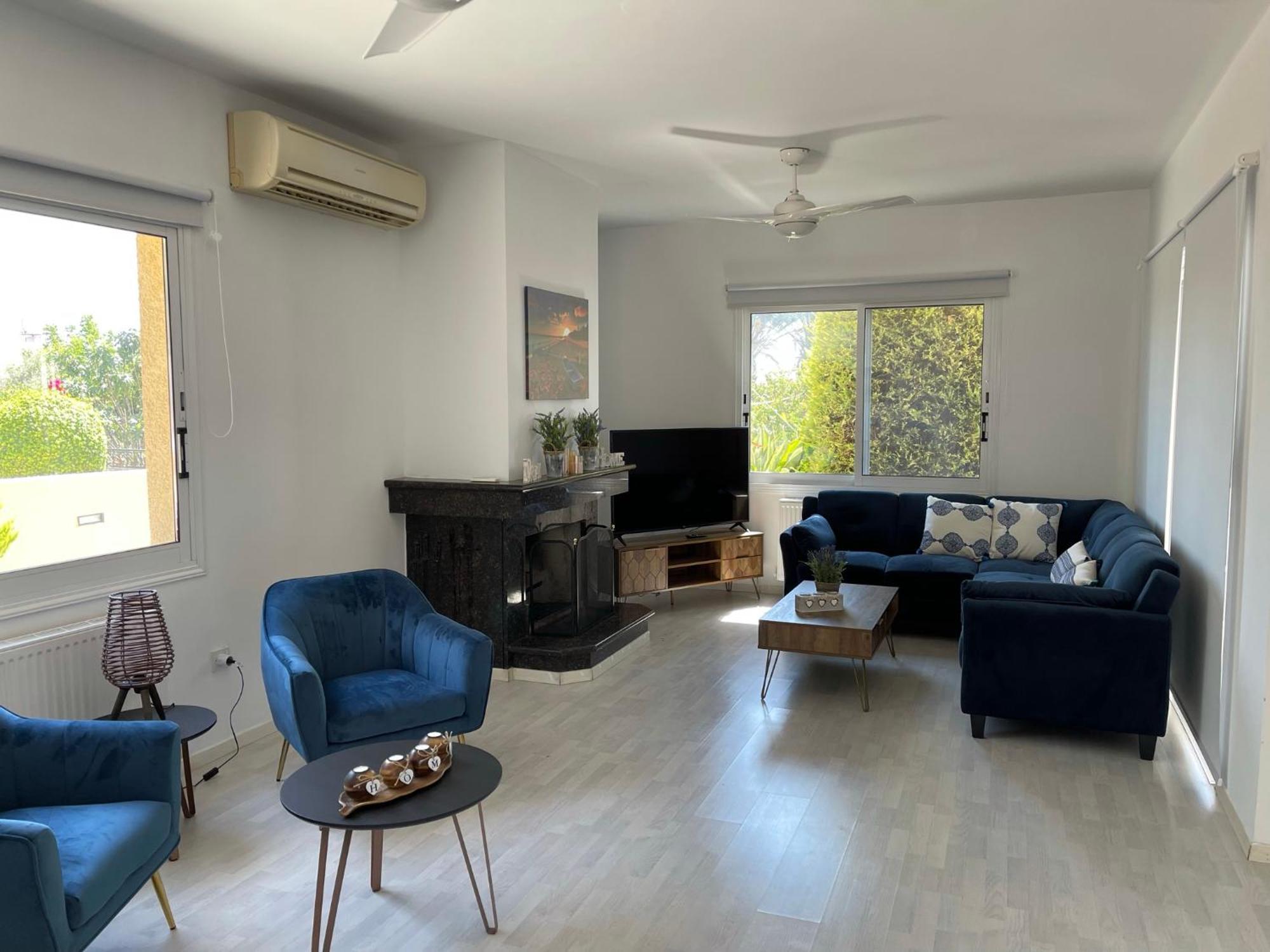 Coral Bay New Furnished Private With Pool *