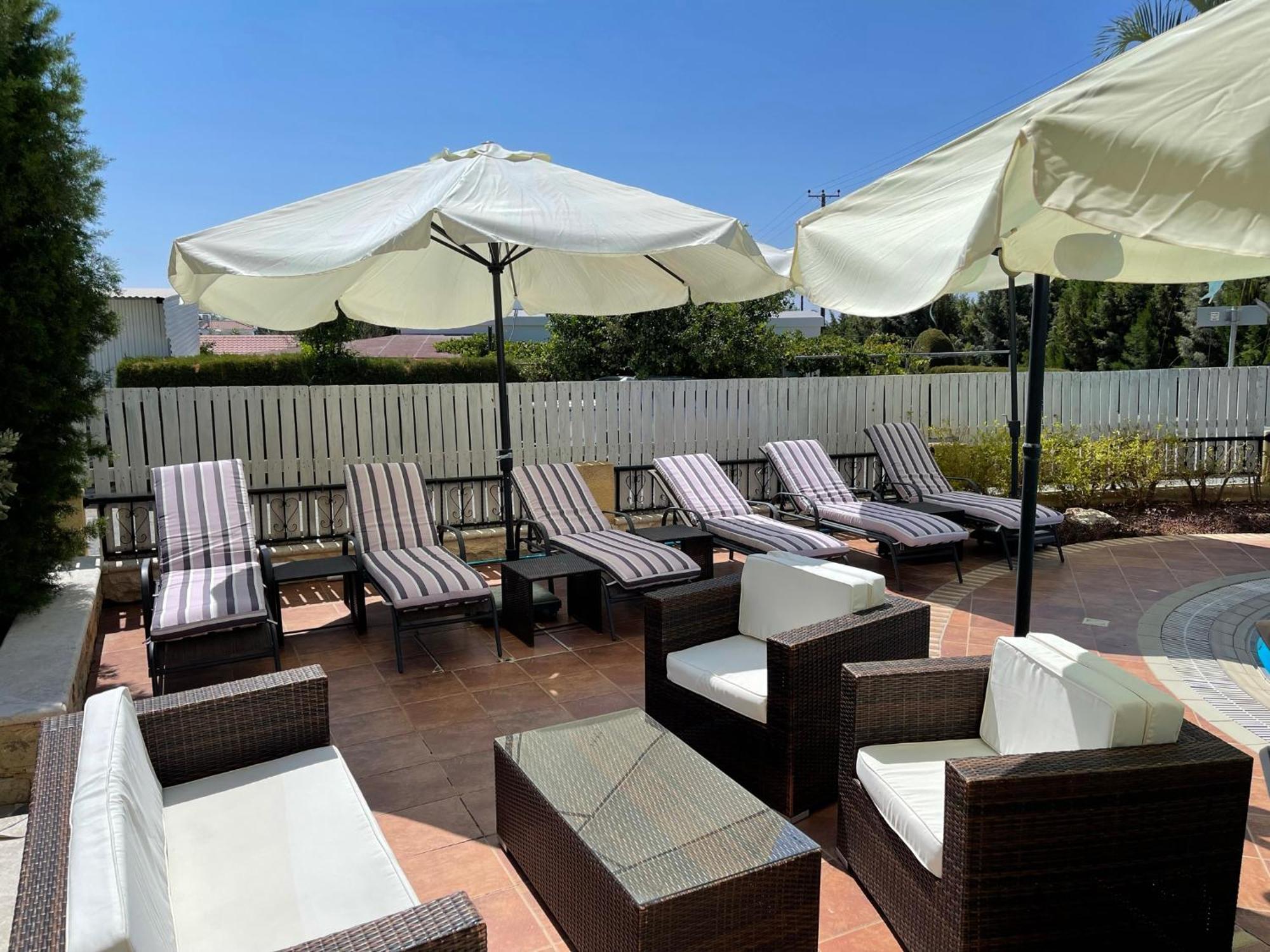 Coral Bay New Furnished Private With Pool Villa *