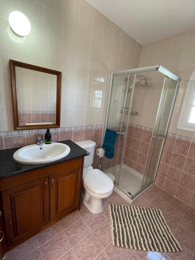 Villa Coral Bay New Furnished Private With Pool