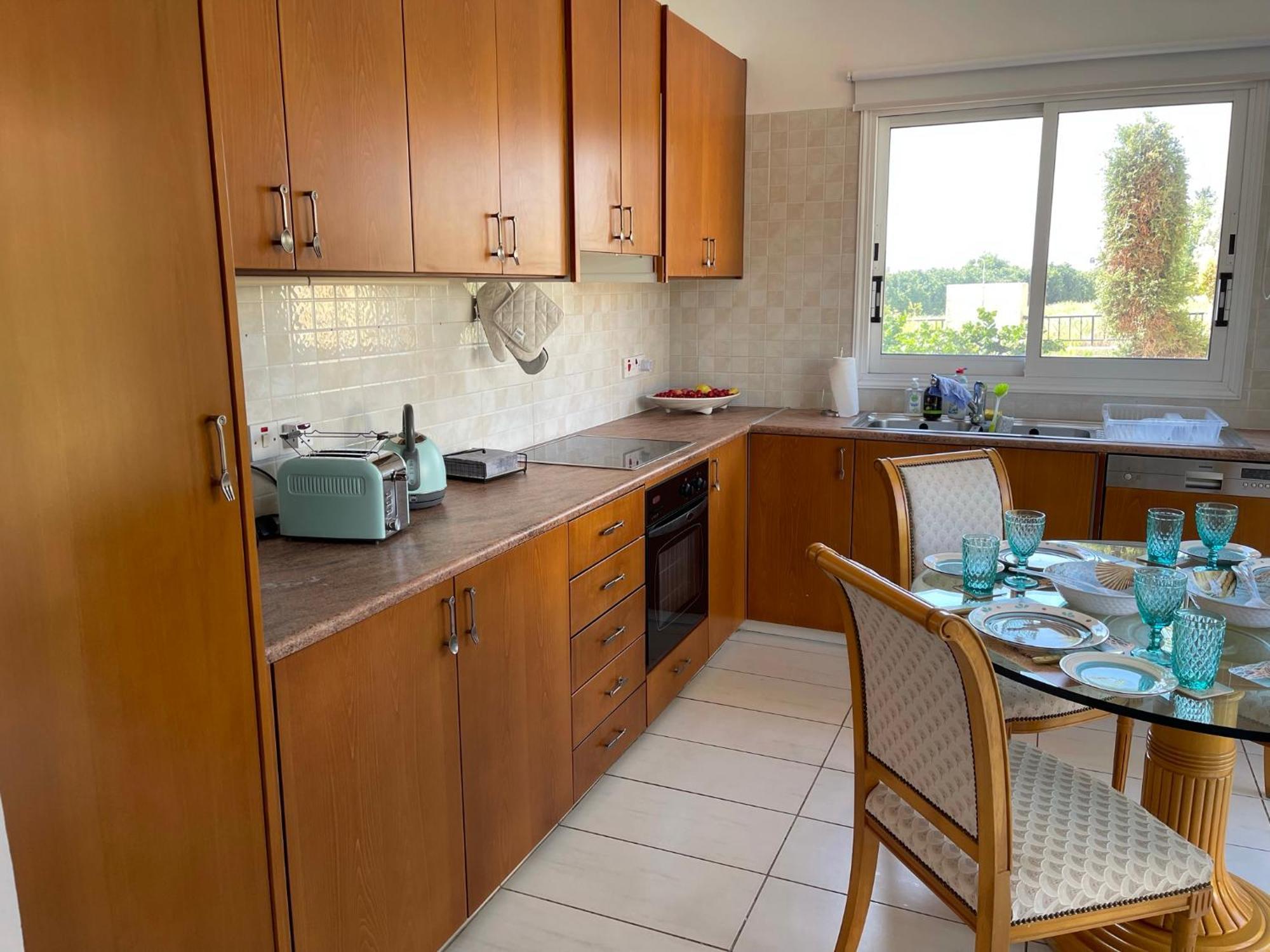 Coral Bay New Furnished Private With Pool *