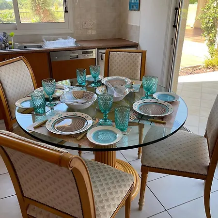 Coral Bay New Furnished Private Villa With Pool Peyia Exterior foto